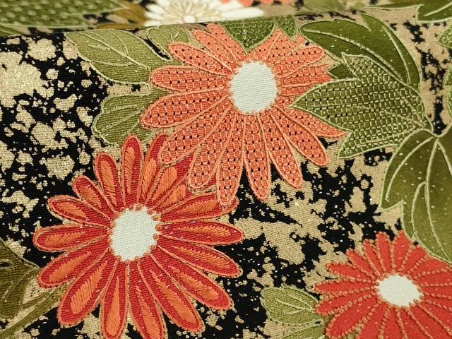 平和屋本店●極上　中国三大刺繍　スワトウ刺繍　汕頭刺繍　振袖　草花文　黒地　金糸　銀通し地　逸品　DZAB2497kh6 平和屋本店○極上 中国三大刺繍 スワトウ刺繍 汕頭刺繍 振袖 草花文