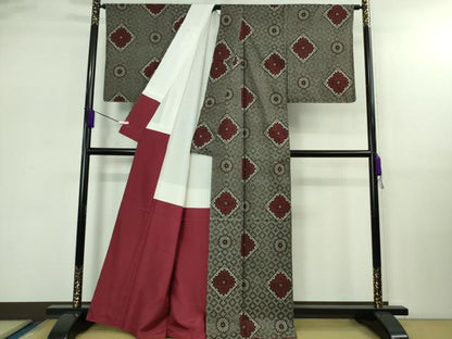 平和屋着物●希少　本場大島紬　龍郷絣　逸品　未使用　DZAB2507kh6