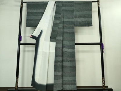 平和屋着物●極上　伝統工芸士　保科土山　江戸小紋　松竹梅入り横段　黒×白　反端付き　逸品　未使用　DZAB2530kh6