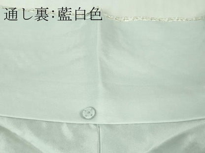 平和屋本店●極上　本場大島紬　白大島　訪問着　総刺繍　横段花菱文　逸品　DZAB2541kh6