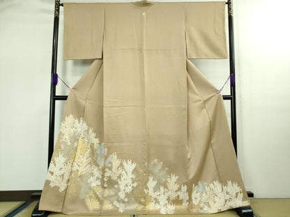 平和屋着物●極上　色留袖　駒刺繍　松葉　白茶色地　金彩　逸品　DZAB2557kh6