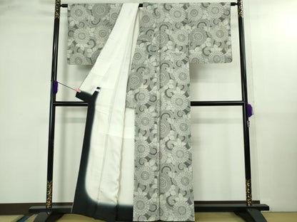 平和屋本店●極上　重要無形文化財 人間国宝 中村勇二郎 江戸小紋 栄光の三代献上 鬼しぼ縮緬　反端・パンフレット付き　逸品　DZAB2573kh6