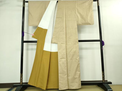 平和屋着物●極上 お召 葡萄唐草文 蒸栗色地 逸品 DZAB2597kh6