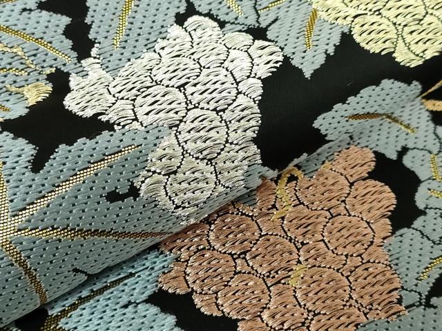 平和屋本店●極上　山口美術織物　皇室　伊勢神宮御用　西陣織　六通柄袋帯　唐織　葡萄文　黒地　金銀糸 ますいわ屋扱い 逸品 DZAB2695kh6