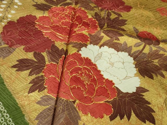 平和屋本店●極上　振袖　駒刺繍　絞り　霞吉祥花松文　蝉色地　金彩　逸品　DZAB2776kh6