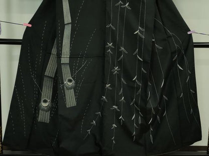 平和屋着物●極上　訪問着　紬　刺し子　総刺繍　人物　蓑笠　枝垂れ柳　黒地　逸品　DZAB2792kh6