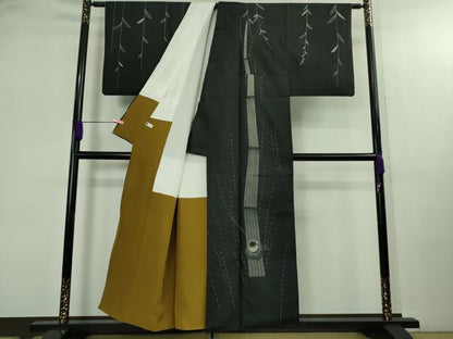 平和屋着物●極上　訪問着　紬　刺し子　総刺繍　人物　蓑笠　枝垂れ柳　黒地　逸品　DZAB2792kh6
