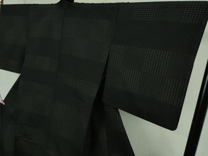 平和屋着物▽極上 紬 単衣 変わり市松 黒地 逸品 DZAB2806kh6