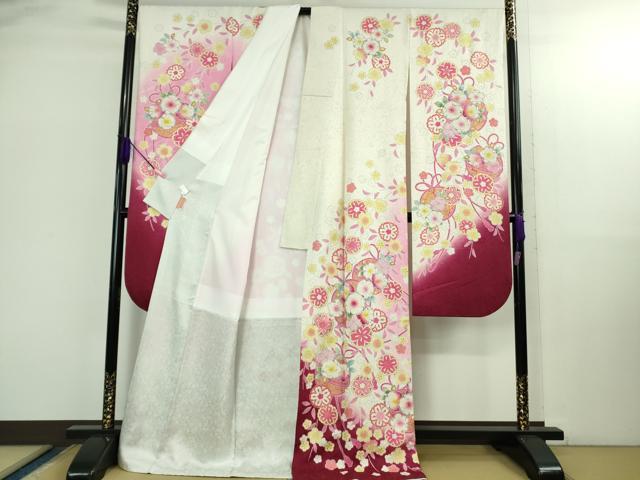 平和屋着物●極上　越後十日町の一流染匠　桐屋・翠山工房　振袖　辻が花　枝垂れ花　暈し染め　金彩　銀通し地　逸品　DZAB2835kh6