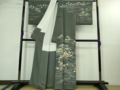 平和屋本店●極上　名門・上野家　四代目 上野真　訪問着　御所解文　藍墨茶色地　鬼しぼ縮緬　逸品　DZAB2846kh6