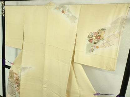 平和屋本店●極上　創業460年・千總　訪問着　雪輪花丸文　薄い淡黄色地　暈し染め　金彩　逸品　DZAB2847kh6
