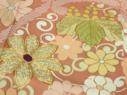 平和屋本店●極上　創業460年・千總　振袖　駒刺繍　桐花文　甚三紅色地　金彩　逸品　DZAB2848kh6