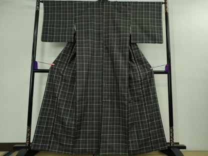 平和屋本店●極上　紬　市松綾織　格子　黒地　逸品　未使用　DZAB2967kh6
