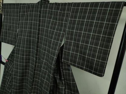 平和屋本店●極上　紬　市松綾織　格子　黒地　逸品　未使用　DZAB2967kh6