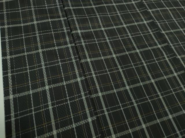 平和屋本店●極上　紬　市松綾織　格子　黒地　逸品　未使用　DZAB2967kh6