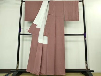 平和屋着物●極上　創業460年・千總　色無地　立波地紋　長春色　反端付き　逸品　未使用　DZAB2991kh6