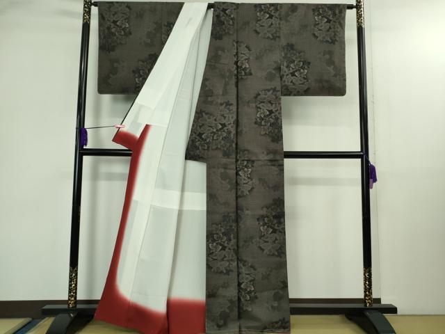 平和屋着物●極上　都喜ヱ門　本場大島紬　9マルキ　純泥染　草花文　藤絹織物謹製　証紙付き　逸品　未使用　DZAB2997kh6