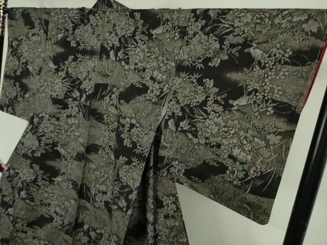 平和屋着物●希少　本場大島紬　吉三郎　吉織物謹製　割込絣織　古代染色純泥染　らんまん　証紙付き　逸品　未使用　DZAB2999kh6