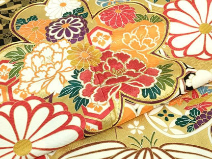 平和屋本店●極上 振袖・長襦袢(無双仕立て・半衿刺繍)セット　駒刺繍　鬘帯花文　黒紅色地　金彩　京都きもの友禅扱い　逸品　DZAB3034kh6