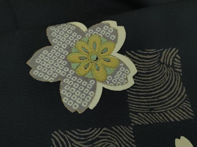 平和屋着物■極上　道行コート　ロング丈　舞桜　濃紺地　金彩　反端付き　逸品　DZAB3053kh6