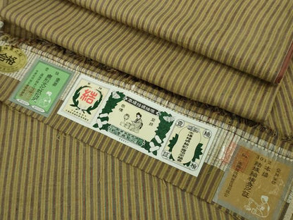 平和屋本店●極上　本場結城紬　重要無形文化財　縞　証紙付き　逸品　DZAB3094kh6