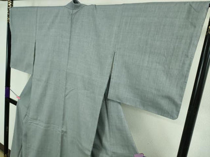 平和屋本店●極上　本場結城紬　重要無形文化財　色無地　藍鼠色　逸品　未使用　DZAB3097kh6