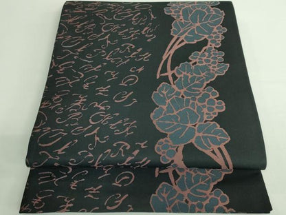 平和屋着物●極上　全通柄袋帯　ART Nouveau Designs　葡萄蔦の葉文　黒地　逸品　DZAB3132kh6