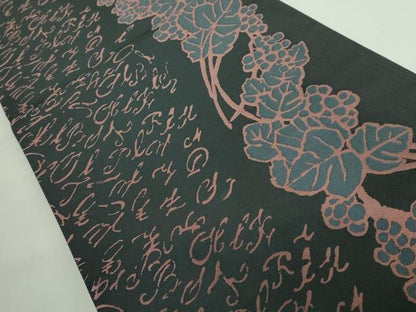 平和屋着物●極上　全通柄袋帯　ART Nouveau Designs　葡萄蔦の葉文　黒地　逸品　DZAB3132kh6