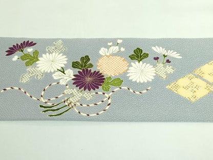平和屋本店●極上　九寸名古屋帯　駒刺繍　結び紐菊文　灰青色地　金糸　鬼しぼ縮緬　逸品　DZAB3177kh6