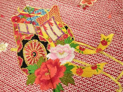 平和屋本店[]極上　七五三　女の子　3歳　祝着　三つ身　総絞り　刺繍　御所車花文　金糸　逸品　DZAB3204kh6