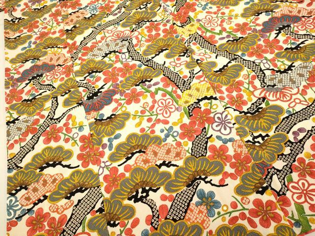 平和屋本店[]極上　子供　女の子　9・10歳　小紋　梅松　金彩　鬼しぼ縮緬　逸品　DZAB3229kh6