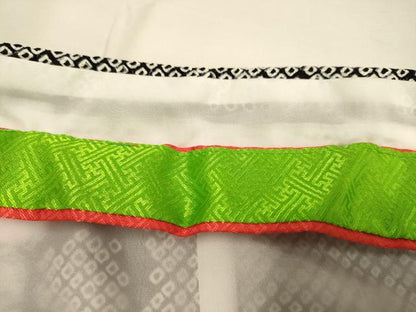 平和屋本店[]極上　七五三　女の子　7歳　祝着・襦袢(半衿刺繍)セット　刺繍　絞り　花車　黒地　金銀糸　逸品　DZAB3239kh6