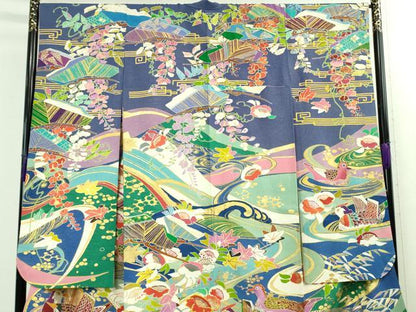平和屋本店●最高級　創業460年・千總　振袖　刺繍　鴛鴦花文　金糸　銀通し地　松坂屋扱い　逸品　DZAB3289kh6