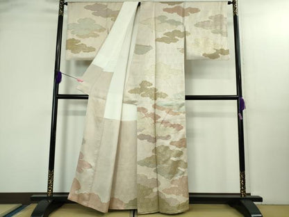 平和屋本店●極上　皇室献上作家　藤井寛　訪問着　駒刺繍　雲重ね　灰梅色地　金彩　逸品　DZAB3291kh6