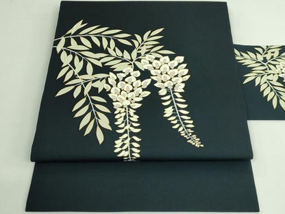 平和屋着物●極上　銀座きしや　塩瀬　九寸名古屋帯　駒刺繍　藤花房　百入茶色地　たとう紙付き　逸品　DZAB3351kh6
