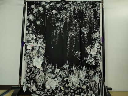 平和屋本店●極上　振袖　総刺繍　四季花文　桜　藤　紫陽花　杜若　牡丹　黒地　逸品　DZAB3419kh6