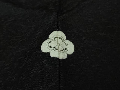 平和屋本店●極上　染色作家　草野一騎　色留袖　手描き　麒麟　暈し染め　蝉色地　金彩　ロング丈　逸品　DZAB3431kh6