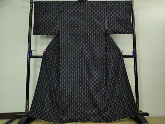 平和屋本店●極上　本場琉球　読谷山花織　紬地　濃藍色地　逸品　DZAB3440kh6