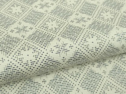 平和屋本店●極上 本場大島紬 白大島 7マルキ 花菱文 逸品 DZAB3447kh6