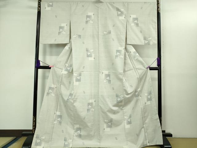 平和屋本店●極上 本場大島紬 白大島 9マルキ 兎 うさぎ 逸品 DZAB3449kh6