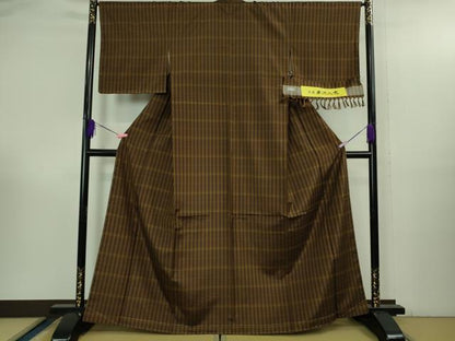 平和屋着物●極上　本場米沢八丈　紬　格子　証紙付き　逸品　未使用　DZAB3483kh6