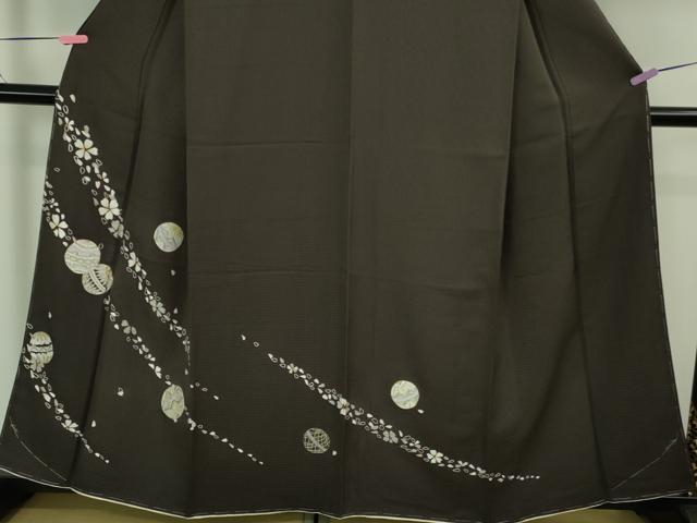 平和屋着物●極上　訪問着　総刺繍　毬　舞桜　黒鳶色地　金銀糸　逸品　未使用　DZAB3510kh6