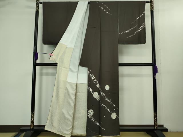 平和屋着物●極上　訪問着　総刺繍　毬　舞桜　黒鳶色地　金銀糸　逸品　未使用　DZAB3510kh6