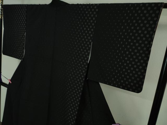 平和屋着物●極上 本塩沢 110亀甲 菱文 黒地 逸品 未使用 DZAB3534kh6