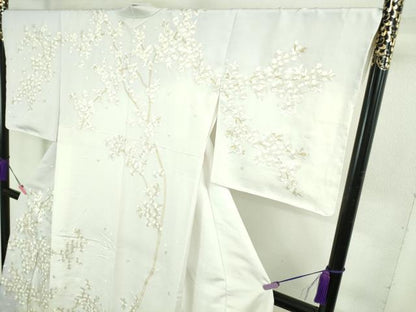 平和屋本店●最高級　京都老舗 尾峨佐染繍 　訪問着　総手刺繍　枝桜　白地　金銀糸　反端・紙タグ付き　逸品　未使用　DZAB3573kh6