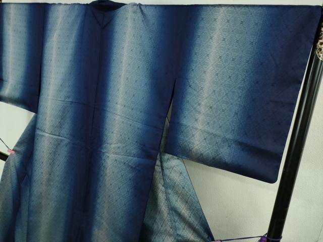 平和屋本店●超希少　日本工芸会正会員　秋山眞和　綾の手紬　手織　本藍染　間道　逸品　DZAB3600kh6
