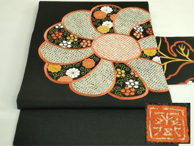 平和屋本店●極上　京都祇園の老舗　ぎをん齋藤　本疋田絞り　九寸名古屋帯　駒刺繍　舞花文　黒地　金糸　鬼しぼ縮緬　逸品　DZAB3616kh6