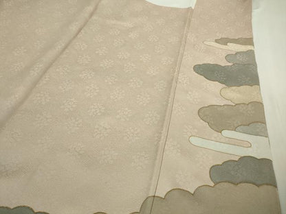平和屋本店●極上 皇室献上作家 藤井寛 色留袖 駒刺繍 雲重ねエ霞 薄桜色地 金彩 逸品 DZAB3703kh6