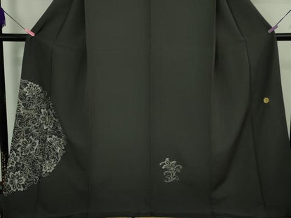 平和屋本店●極上　ジャパンオートクチュール　渡辺雪三郎　訪問着　草花文　蝉色地　金銀彩　逸品　DZAB3713kh6