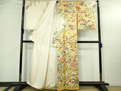 平和屋本店●最高級　訪問着　駒刺繍　草花文　薄卵色地　本金箔　逸品　DZAB3718kh6